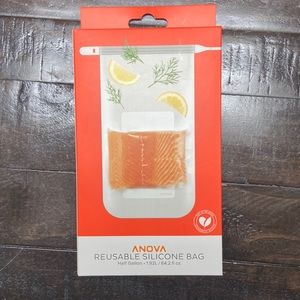 Brand New! Anova silicone half gallon bag BPA free